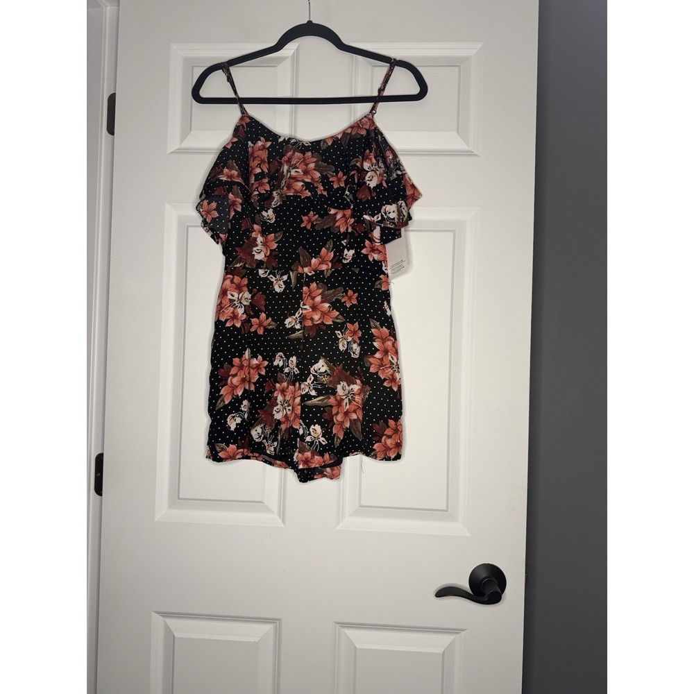 Harmony And Havoc Cold Shoulder Ruffled  Romper Medium  Polka Dot Floral Nwt